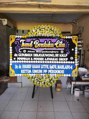 Papan Bunga di Green Garden
